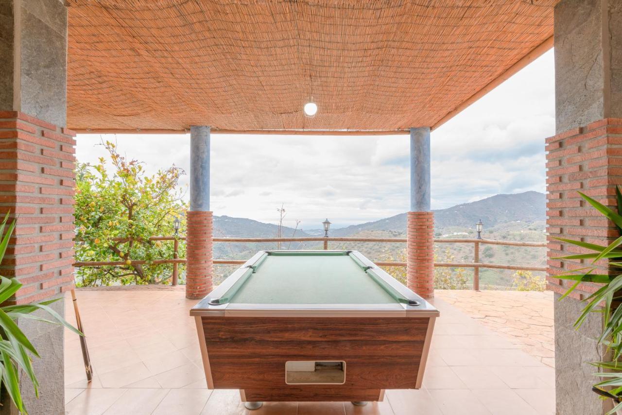 Cortijo La Encina Villa Sayalonga Exterior foto